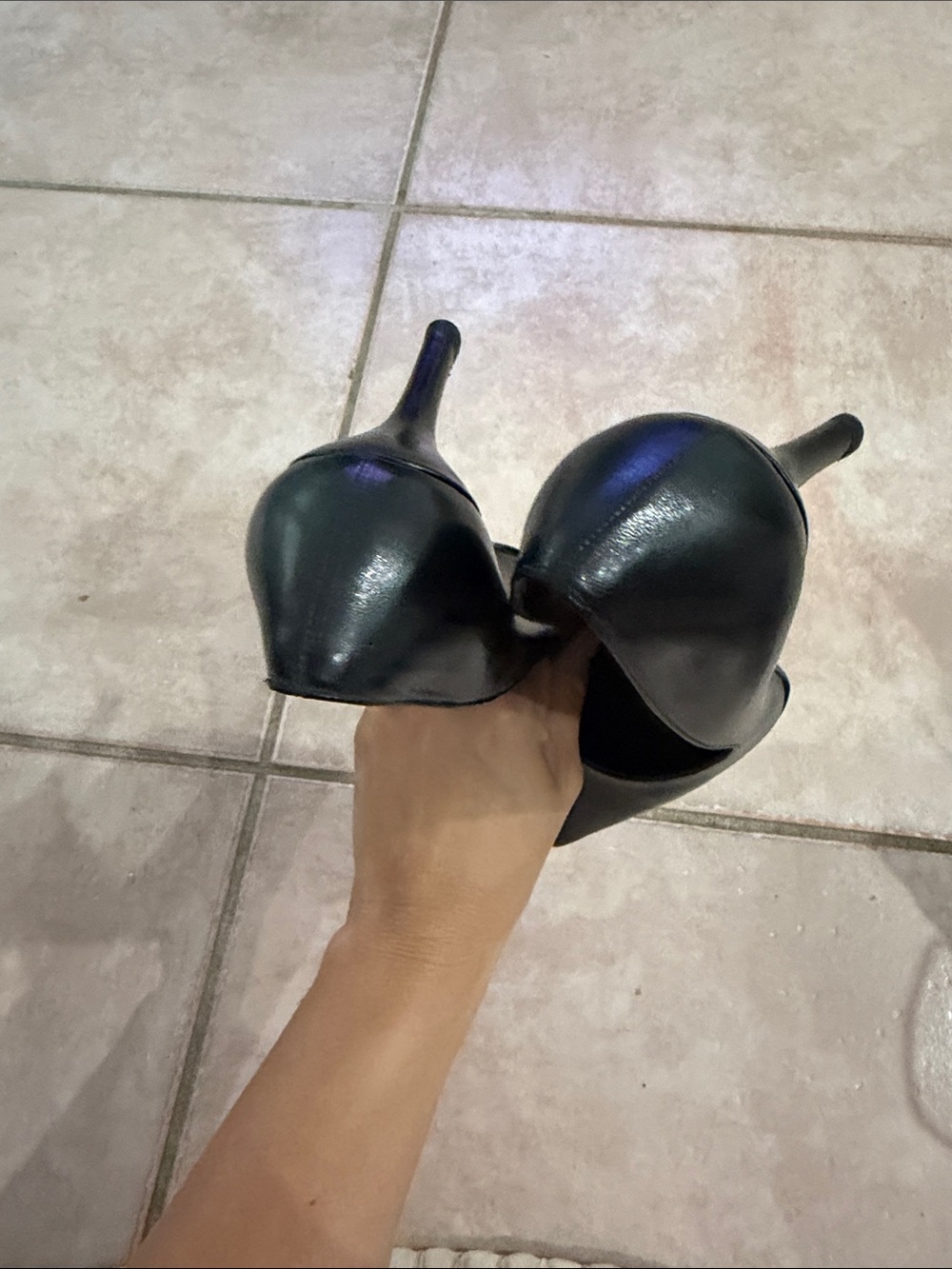 Stuart Weitzman Black Pointed Leather Pumps - Classic Heel size 6 1/2 @@@@ - Picture 7 of 9